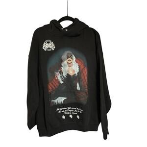 Wolves Graphic Black Hoodie with Front Artwork and Back Logo